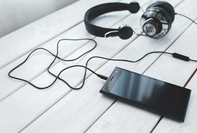 意甲媒体透露：米兰体育总监塔雷着手准备冬季三大引援，包括中锋及后卫球员