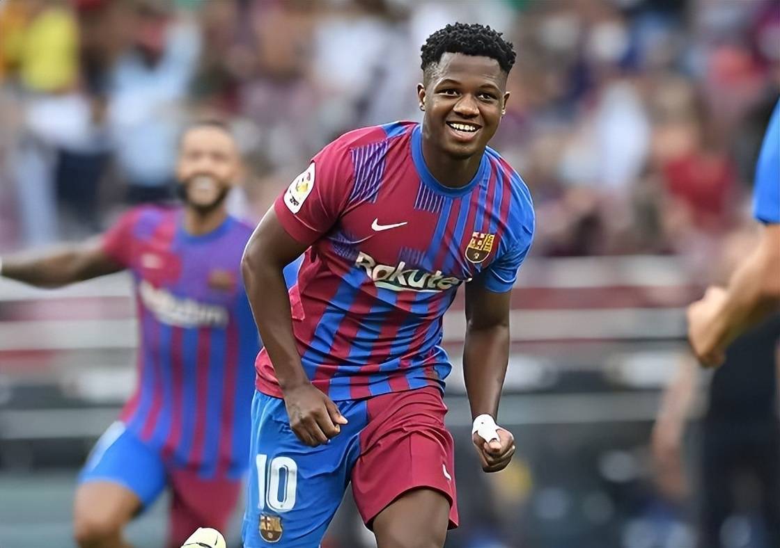 22岁泯然众人！法蒂将与巴塞罗那分道扬镳，下一站锁定法甲劲旅